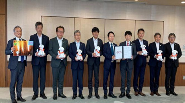 寄付金贈呈式を行いました。