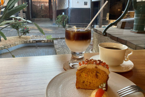 Sane cafe & gallery
