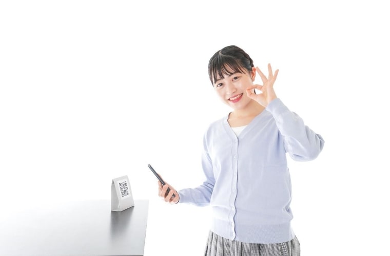 C[W摜